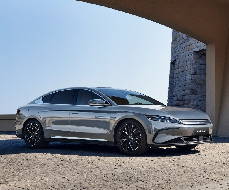BYD HAN: Dünyanın Teknolojisi Göz Alıcı Tasarım ile Birleşti!